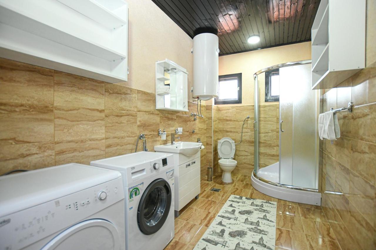 Apartman Pejovic คลาโดโว ภายนอก รูปภาพ