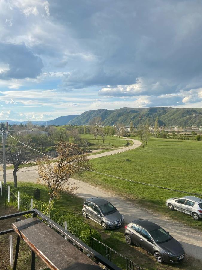 Apartman Pejovic คลาโดโว ภายนอก รูปภาพ